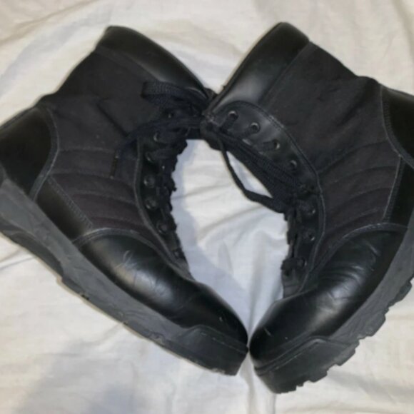 MENS BLACK ORIGINAL SIDE ZIP CLASSIC 9\
